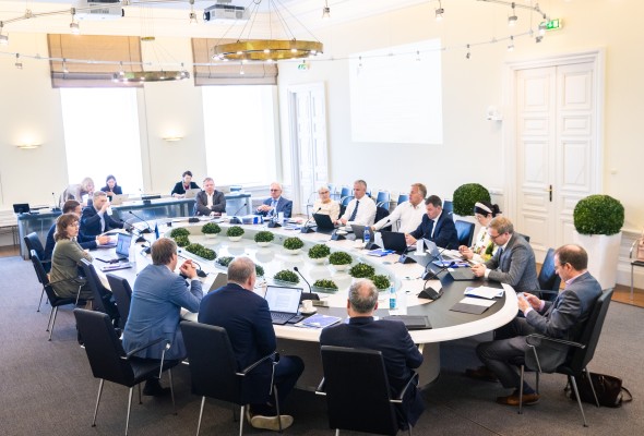 Bürokraatia vähendamiseks muutis Riigikogu kevadistungjärgul 13 seadust